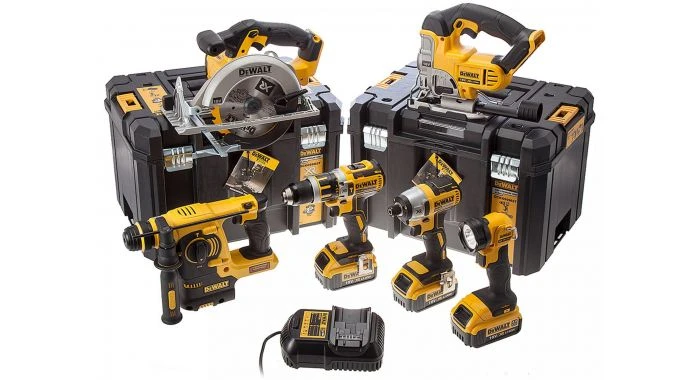 DeWalt DCK699M3T 18V Li-Ion Accu 6 Delige Combiset (3x 4.0Ah Accu) In TSTAK 3 DeWalt DCK699M3T 18V Li-Ion Accu 6 Delige Combiset (3x 4.0Ah Accu) In TSTAK