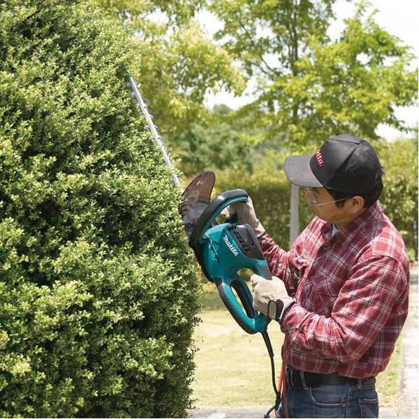 Makita UH5580 Heggenschaar - 670W - 550mm 4 Makita UH5580 Heggenschaar - 670W - 550mm - Afbeelding 2