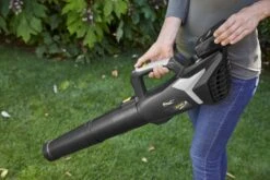 Alpina ABL 20 Li Kit 20V Li-Ion Accu Bladblazer Set (1x 4,0Ah) - 32m/s - Koolborstelloos -Metabo Winkel 3592fccdbbc3f67b474fbb3f4d421d3a