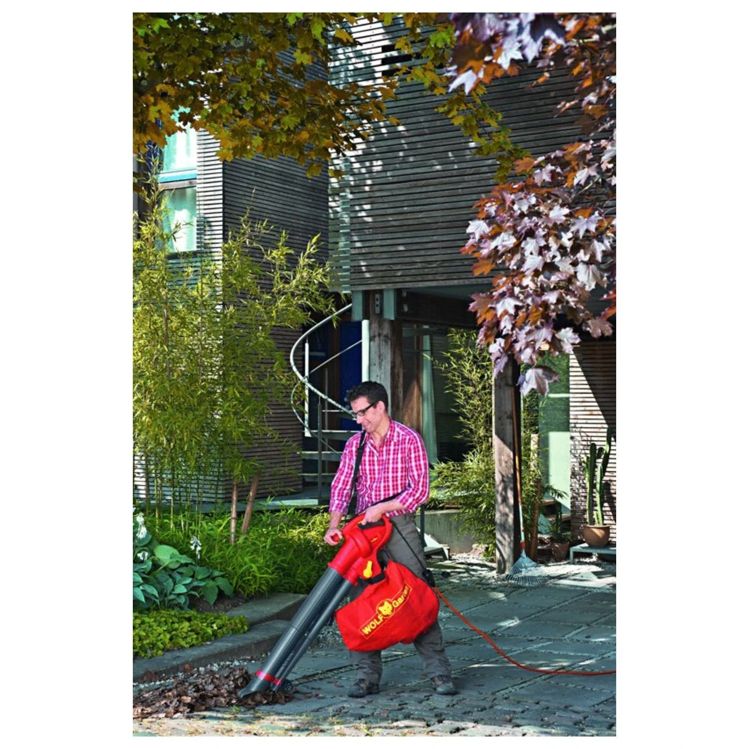 WOLF-Garten LBV 2600 E Bladblazer - 2600W - 270 Km/h - 41AB0BE7650 5 WOLF-Garten LBV 2600 E Bladblazer - 2600W - 270 Km/h - 41AB0BE7650 - Afbeelding 3