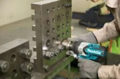 Makita DTW1001Z 18V Li-Ion Accu Slagmoersleutel Body - 1050Nm - 3/4" - Koolborstelloos -Metabo Winkel 64dc5b83e3d163177c4c0e721695c8ee