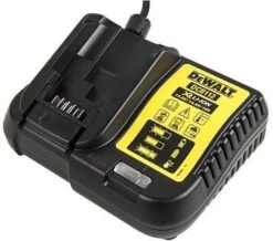 DeWalt DCB112 10.8V / 14,4V / 18V Li-Ion Accu Oplader - DCB112-QW 5 DeWalt DCB112 10.8V / 14,4V / 18V Li-Ion Accu Oplader - DCB112-QW -Metabo Winkel 9b0790e77076022343c0b48d5c86207d
