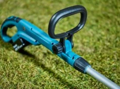 Makita DUR181PT4J 18V Li-Ion Accu Grastrimmer Set (4x 5,0Ah) Incl. Mbox - 260mm -Metabo Winkel 9b451646d8994a2693b5fd69f52676b1