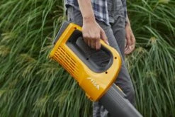 Stiga BL 100e Kit Accu Bladblazer Set (1x 4,0Ah) - 32m/s - 7,8m³/min -Metabo Winkel 9c539bbf87e9a794c07187b7f85673b9