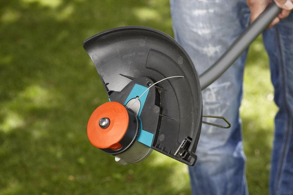 Gardena Accu-trimmer PowerCut Li40/30 Set 6 Gardena Accu-trimmer PowerCut Li40/30 Set - Afbeelding 4