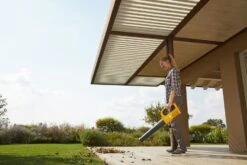 Stiga BL 100e Kit Accu Bladblazer Set (1x 4,0Ah) - 32m/s - 7,8m³/min -Metabo Winkel ae66c6d86cba8413e32970b0a4e95b88