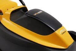 Stiga COLLECTOR 132e Kit Accu Loopmaaier Set (1x 4,0Ah) - 30cm -Metabo Winkel b6b048583d28a9d54e0cd42bba94de34