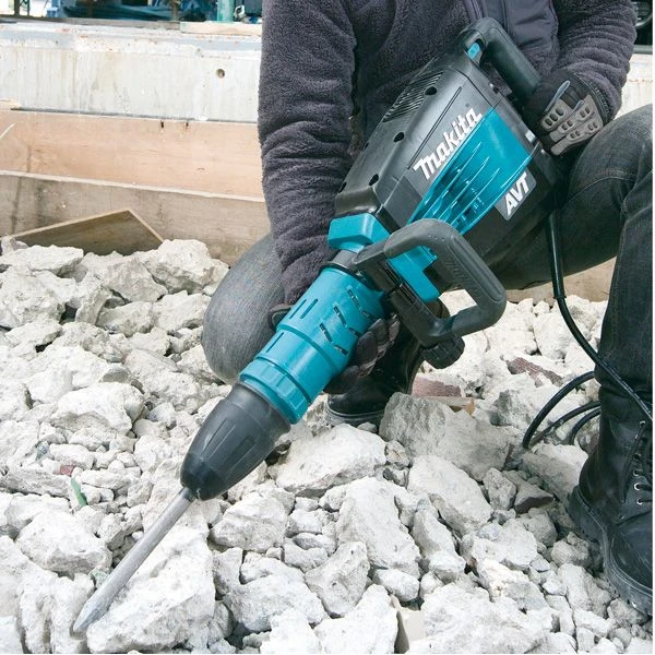 Makita HM1214C SDS-max Breekhamer In Koffer - 1500W - 19,9J 4 Makita HM1214C SDS-max Breekhamer In Koffer - 1500W - 19,9J - Afbeelding 2