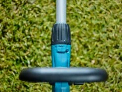 Makita DUR181PT4J 18V Li-Ion Accu Grastrimmer Set (4x 5,0Ah) Incl. Mbox - 260mm -Metabo Winkel e1409b09e137370216f4e4f8310e42fd