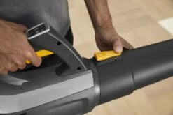 Alpina ABL 48 Li Kit 48V Li-Ion Accu Bladblazer Set (1x 2,0Ah) - 55 M/s - Koolborstelloos -Metabo Winkel e6b005e5e61a974b7bba6e8747ac72a0